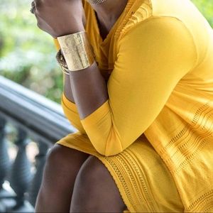 Meet your Posher, Aizia